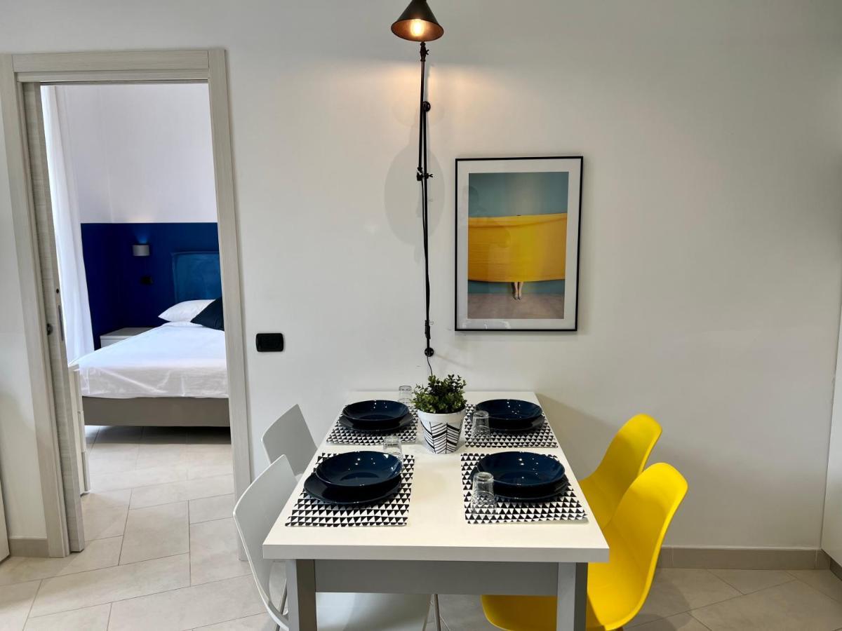 Duomo Inn Apartments نابولي المظهر الخارجي الصورة
