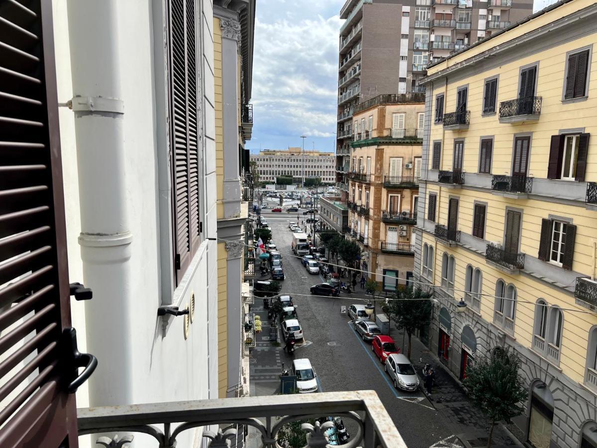 Duomo Inn Apartments نابولي المظهر الخارجي الصورة