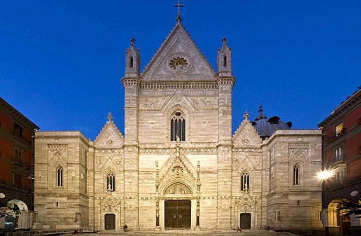 Duomo Inn Apartments نابولي المظهر الخارجي الصورة