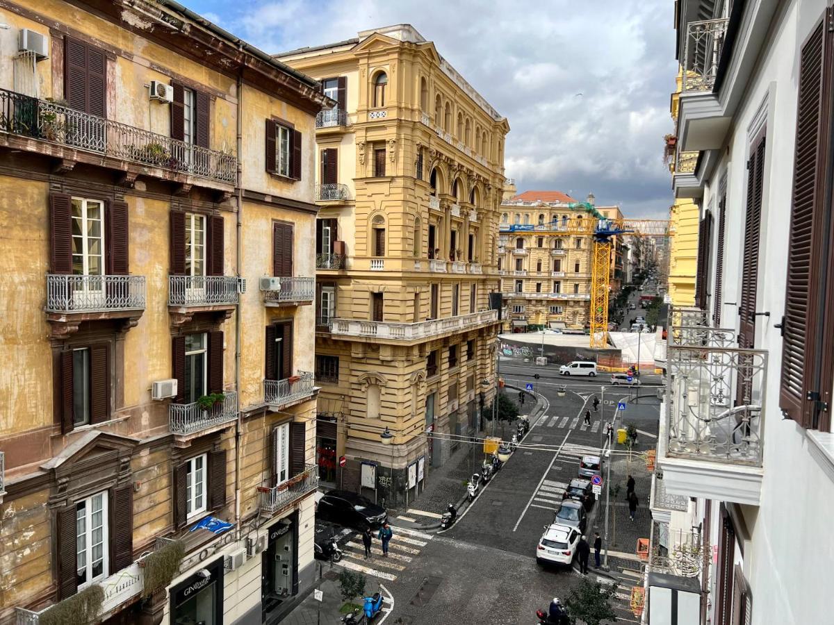 Duomo Inn Apartments نابولي المظهر الخارجي الصورة