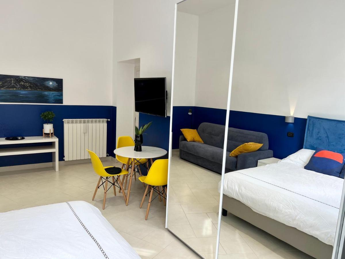 Duomo Inn Apartments نابولي المظهر الخارجي الصورة
