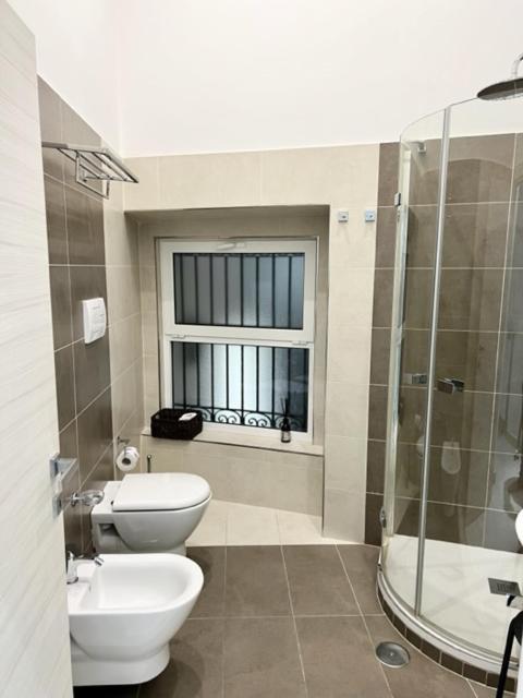 Duomo Inn Apartments نابولي المظهر الخارجي الصورة
